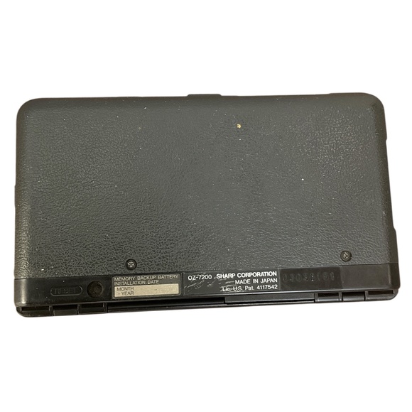 Sharp OZ-7200 Wizard Electronic Organizer 64KB W/ Protection Card Untested - Picture 9 of 9